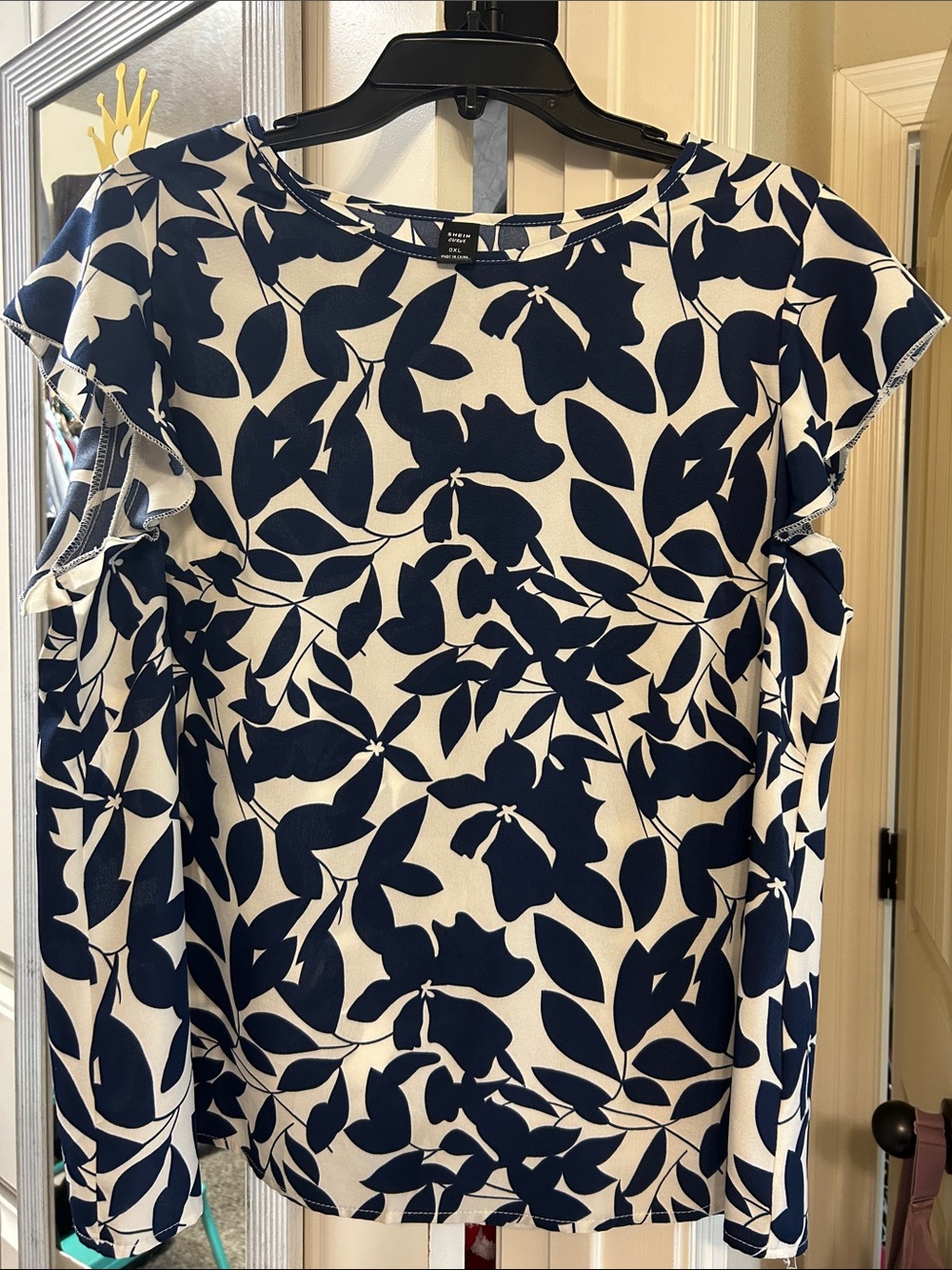 SHEIN Navy and White Floral Ruffle Sleeve Blouse